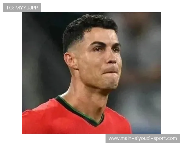 C罗是否应退？，c罗如果退役世界会哭吗_